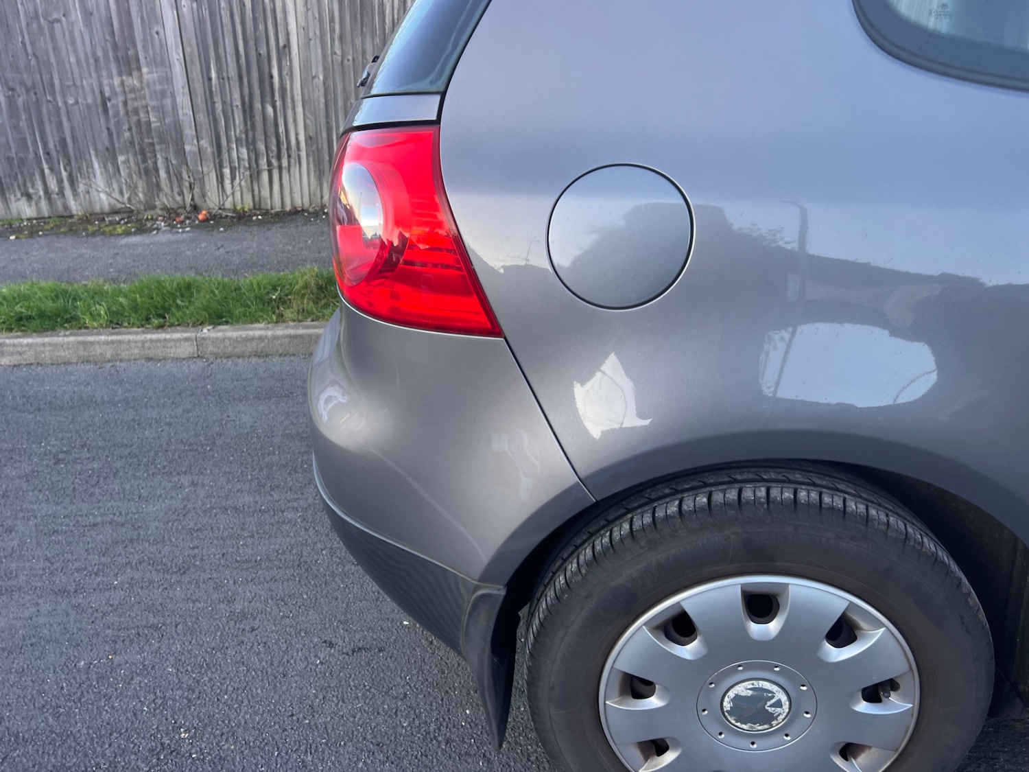 Used Volkswagen Golf 2006 for sale - 77045693: Photo 8