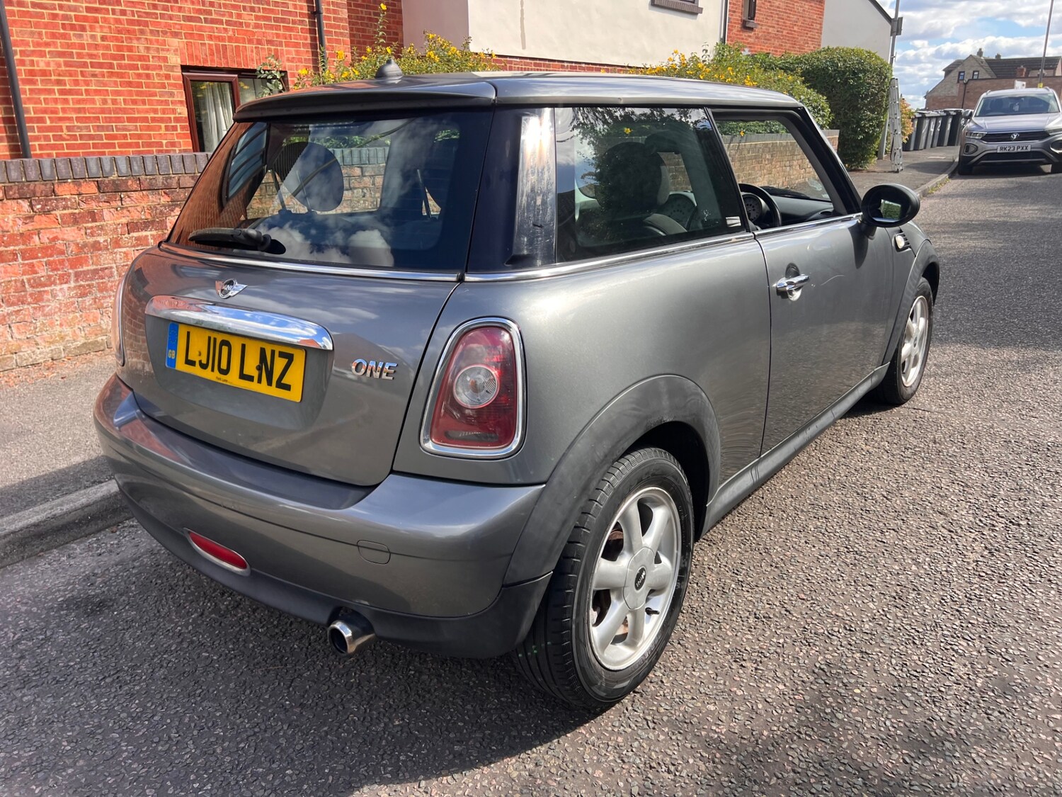 Vehicle 3
