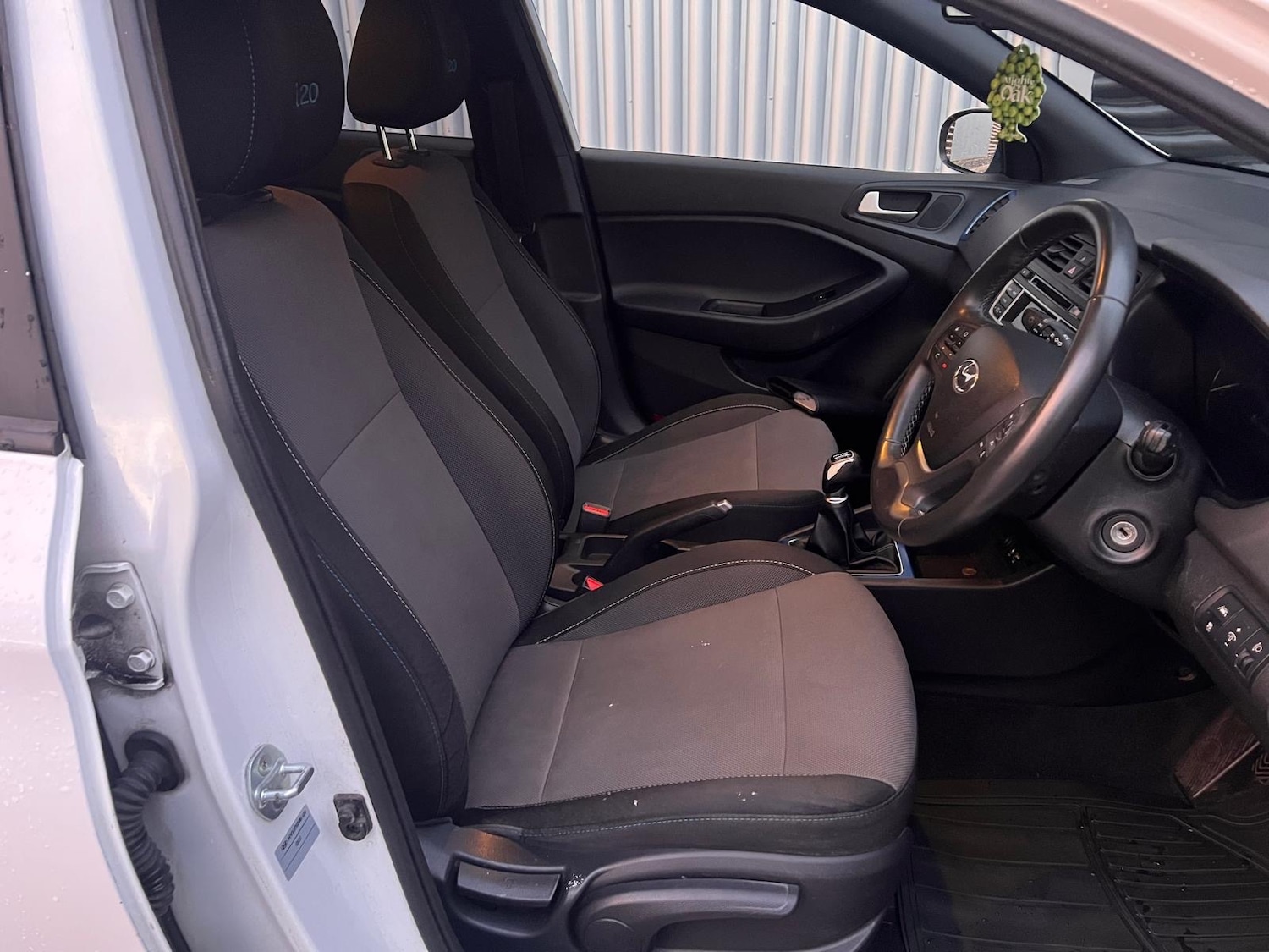 Used Hyundai i20 2016 for sale - 77240211: Photo 22