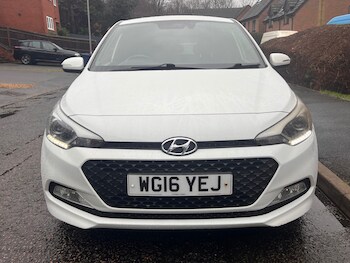 Used Hyundai i20 2016 for sale - 77240211: Photo