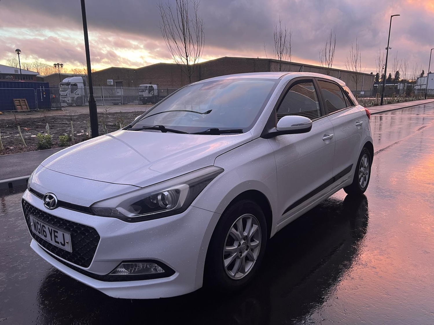 Used Hyundai i20 2016 for sale - 77240211: Photo 3