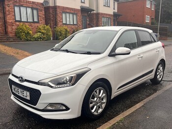Used Hyundai i20 2016 for sale - 77240211: Photo