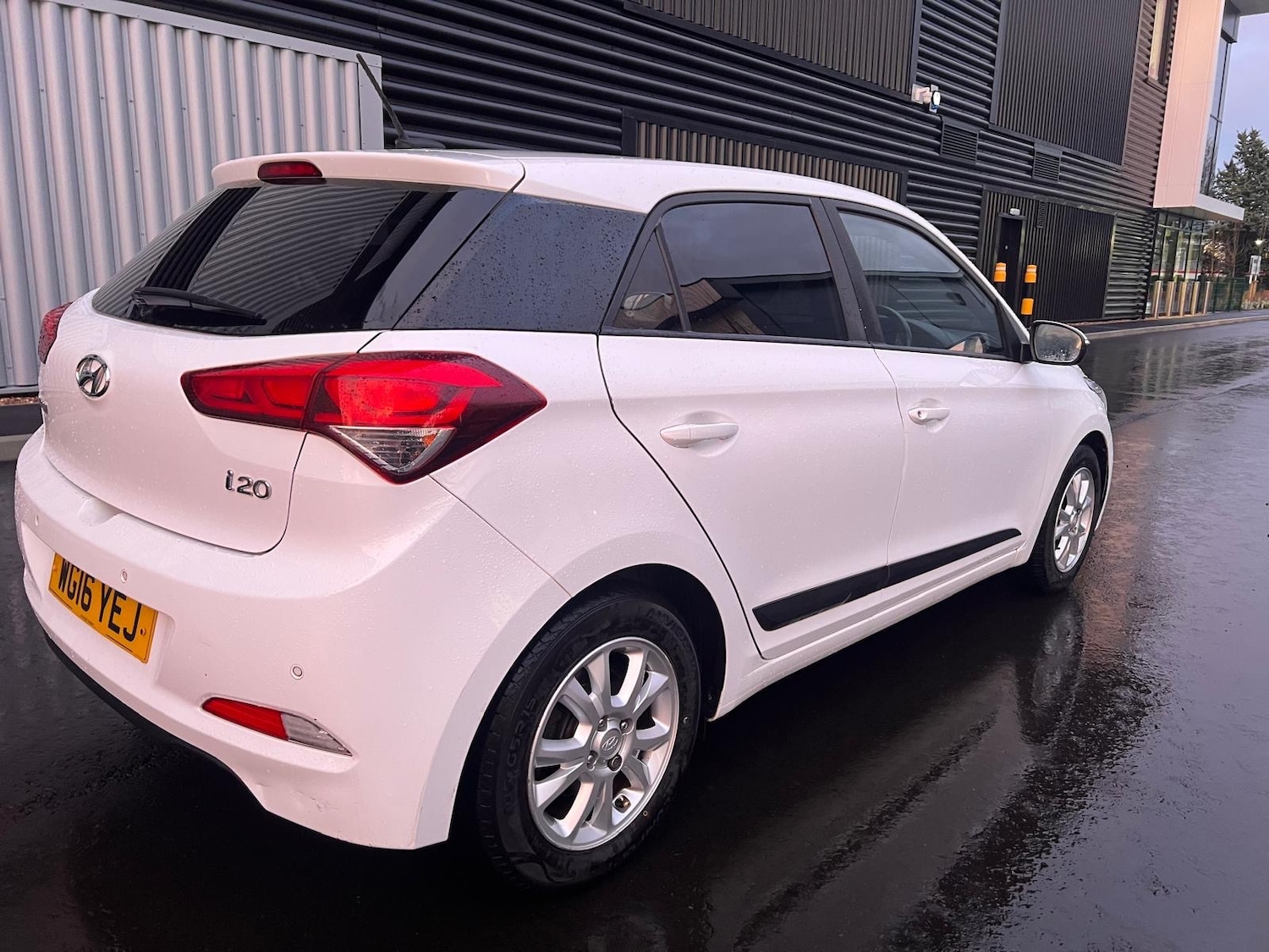 Used Hyundai i20 2016 for sale - 77240211: Photo 7