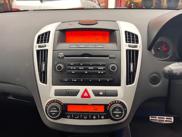 Used Kia Pro Ceed 2009 for sale - 76252613: Photo 12