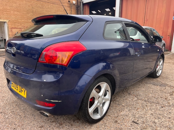 Used Kia Pro Ceed 2009 for sale - 76252613: Photo 3