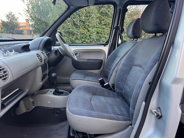 Used Renault Kangoo 2007 for sale - 76249283: Photo 26