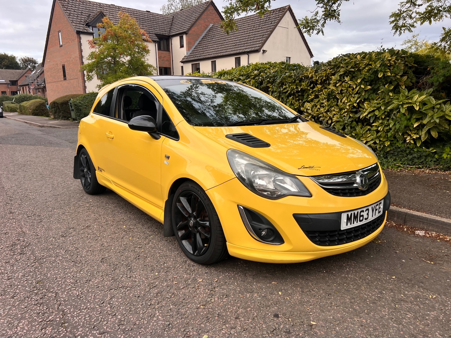 Used Vauxhall Corsa 2014 for sale - 76038570: Photo 1