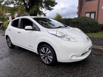 Nissan - Leaf