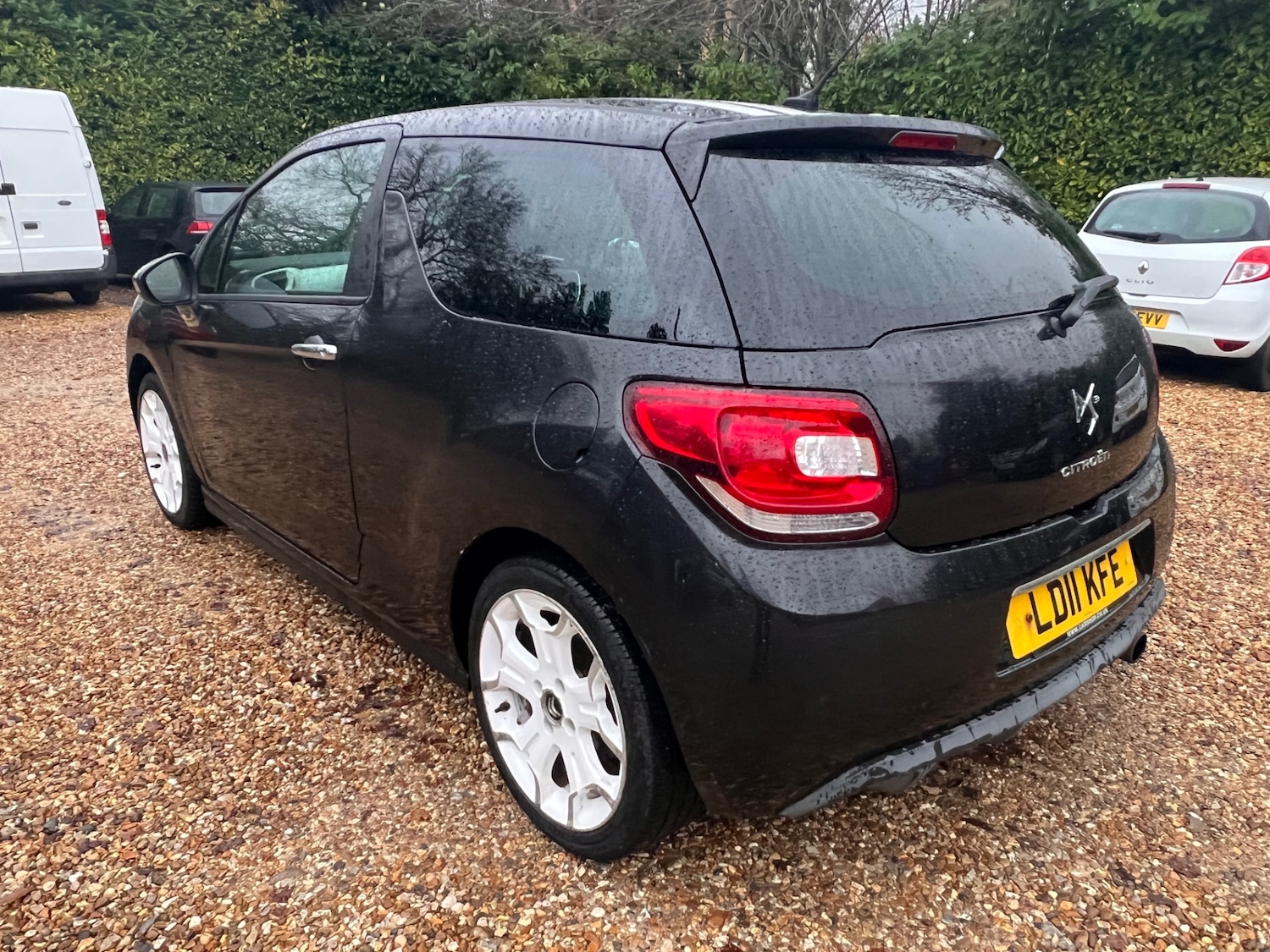 Used Citroen DS3 2011 for sale - 76945867: Photo 3