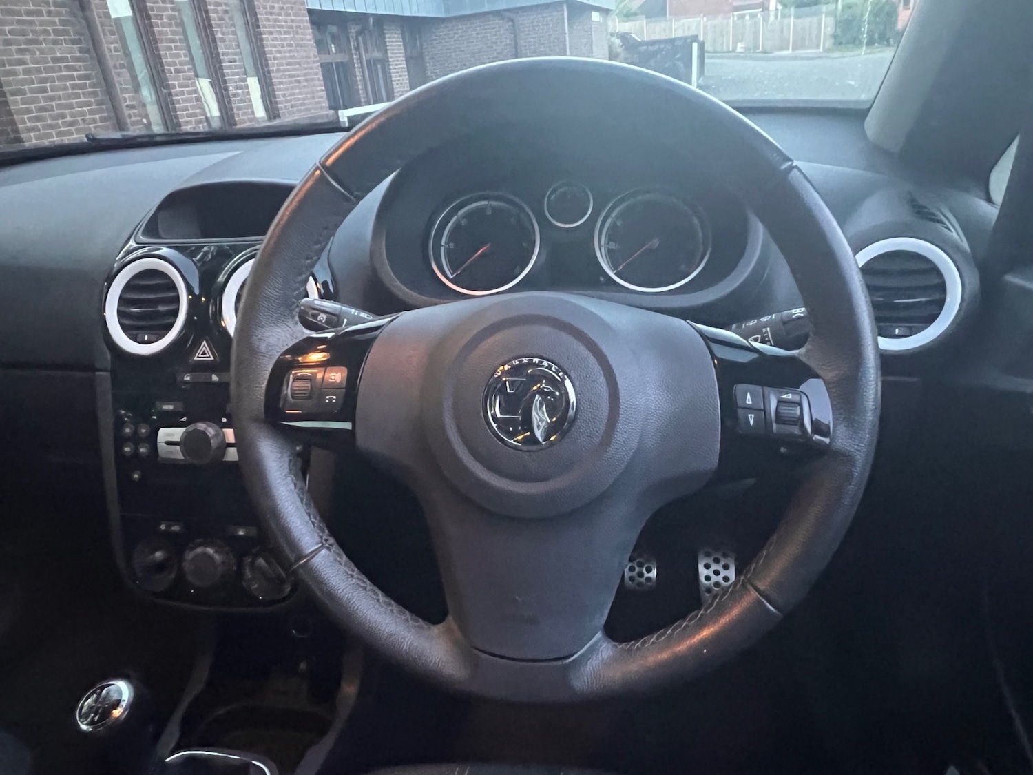 Vehicle 33