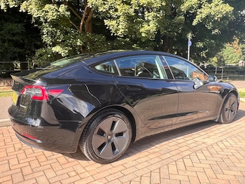 Used Tesla Model 3 2021 for sale - 75858382: Photo