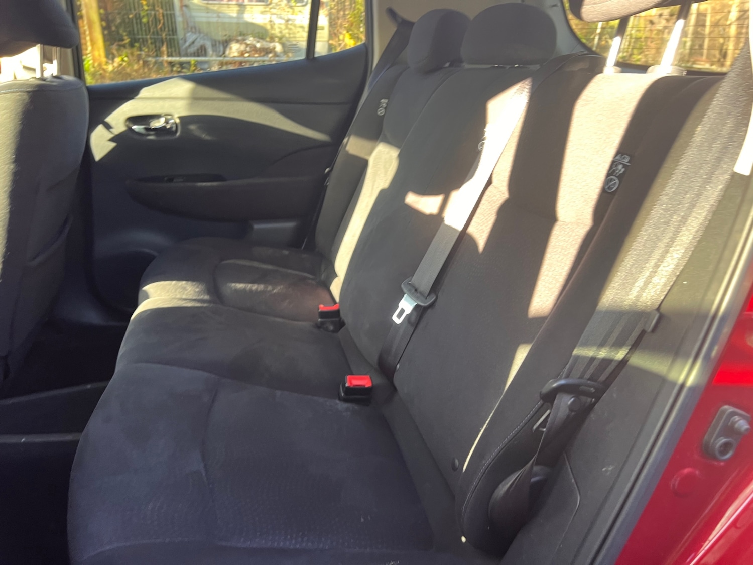 Used Nissan Leaf 2015 for sale - 77059865: Photo 15