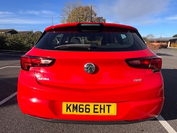 Used Vauxhall Astra 2016 for sale - 76853531: Photo