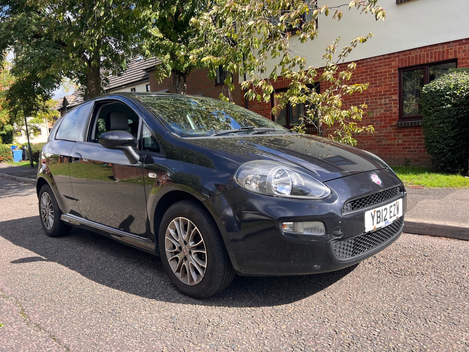 Used Fiat Punto 2012 for sale - 76143287: Photo 1