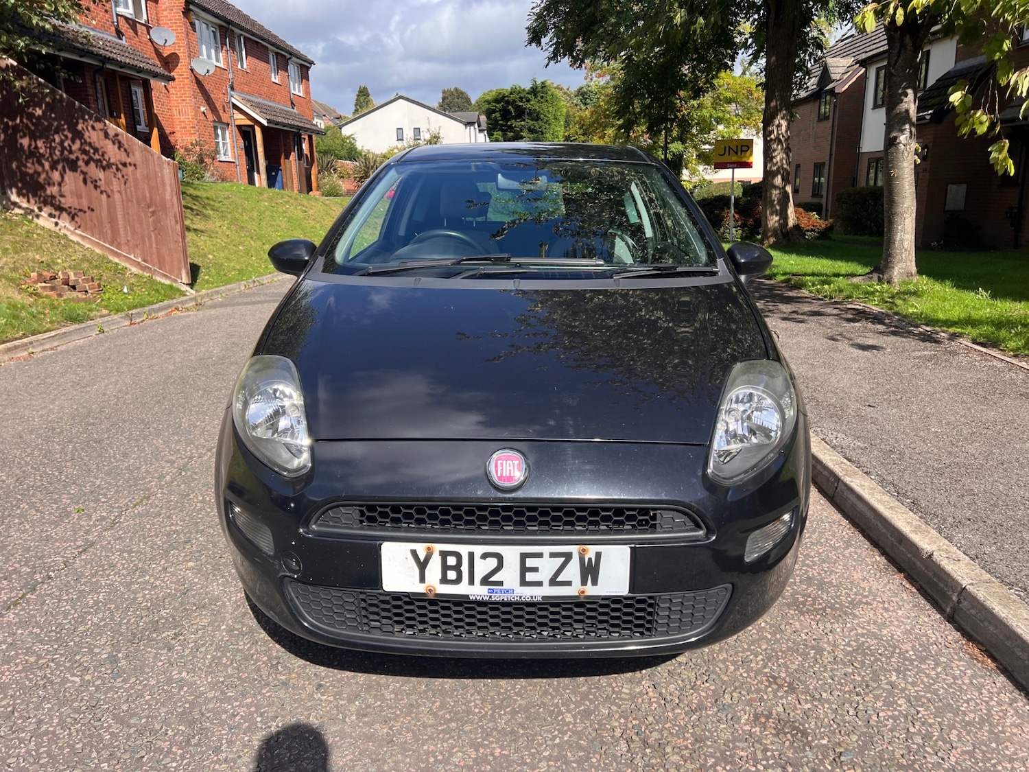 Used Fiat Punto 2012 for sale - 76143287: Photo 2