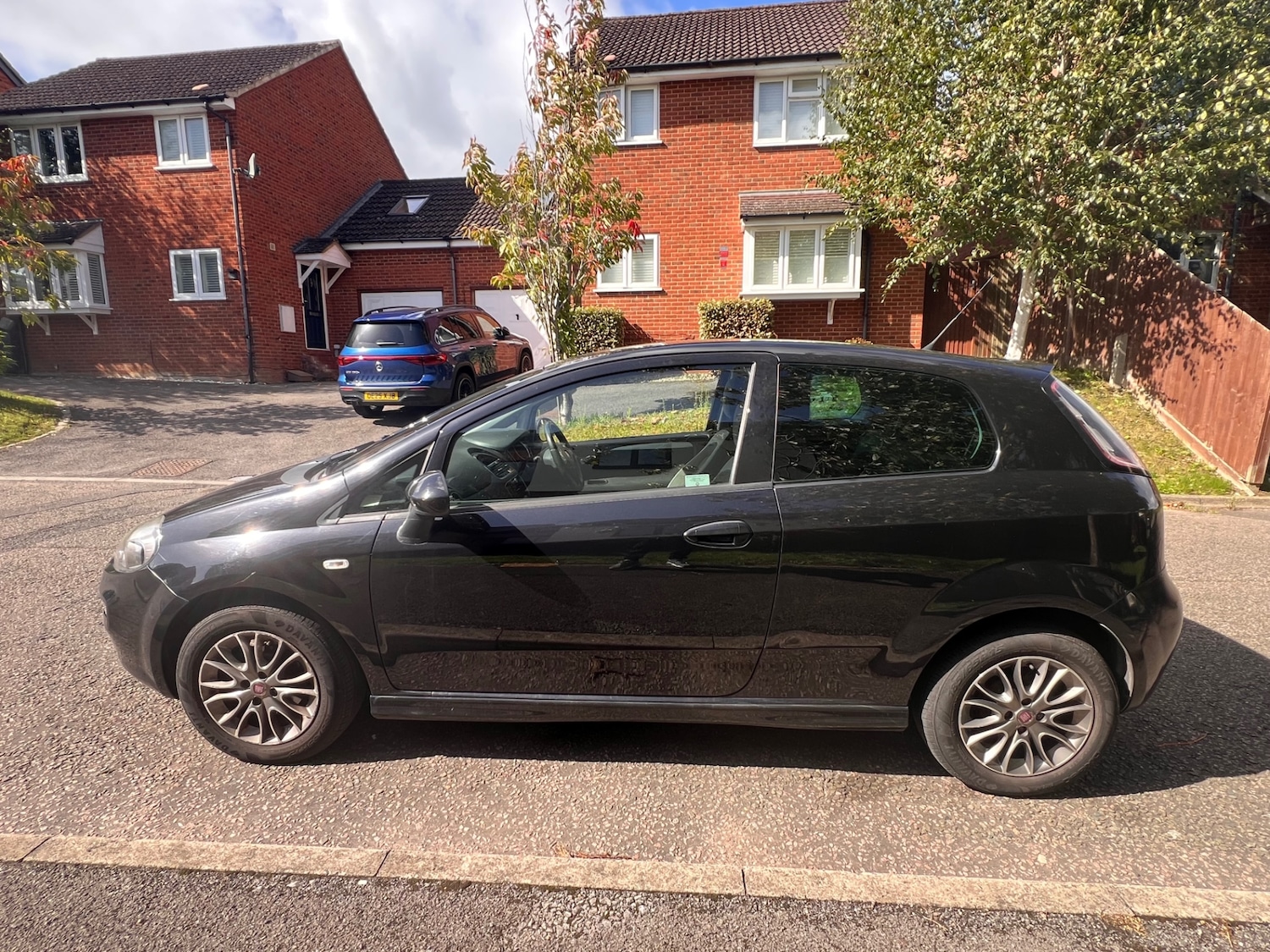 Used Fiat Punto 2012 for sale - 76143287: Photo 4