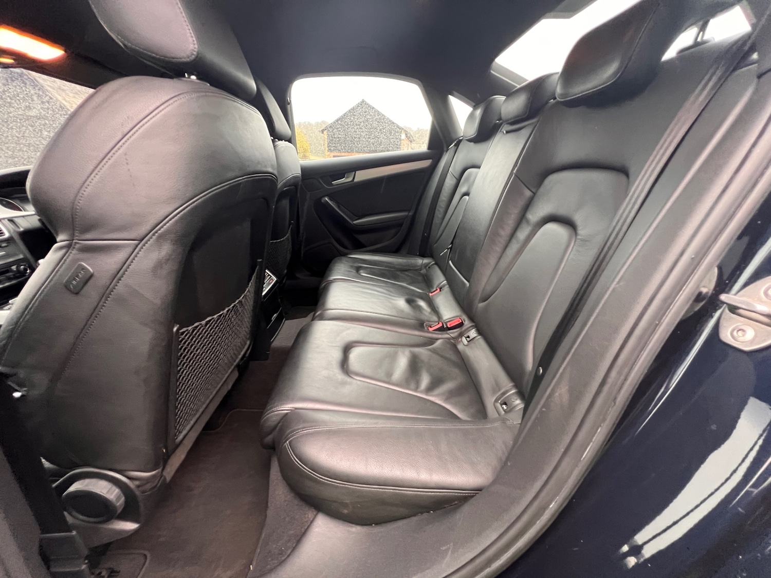 Used Audi A4 2010 for sale - 77945482: Photo 20