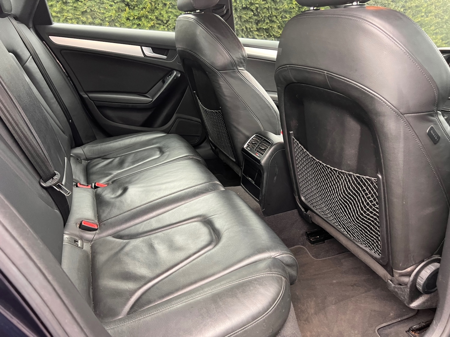 Used Audi A4 2010 for sale - 77945482: Photo 9