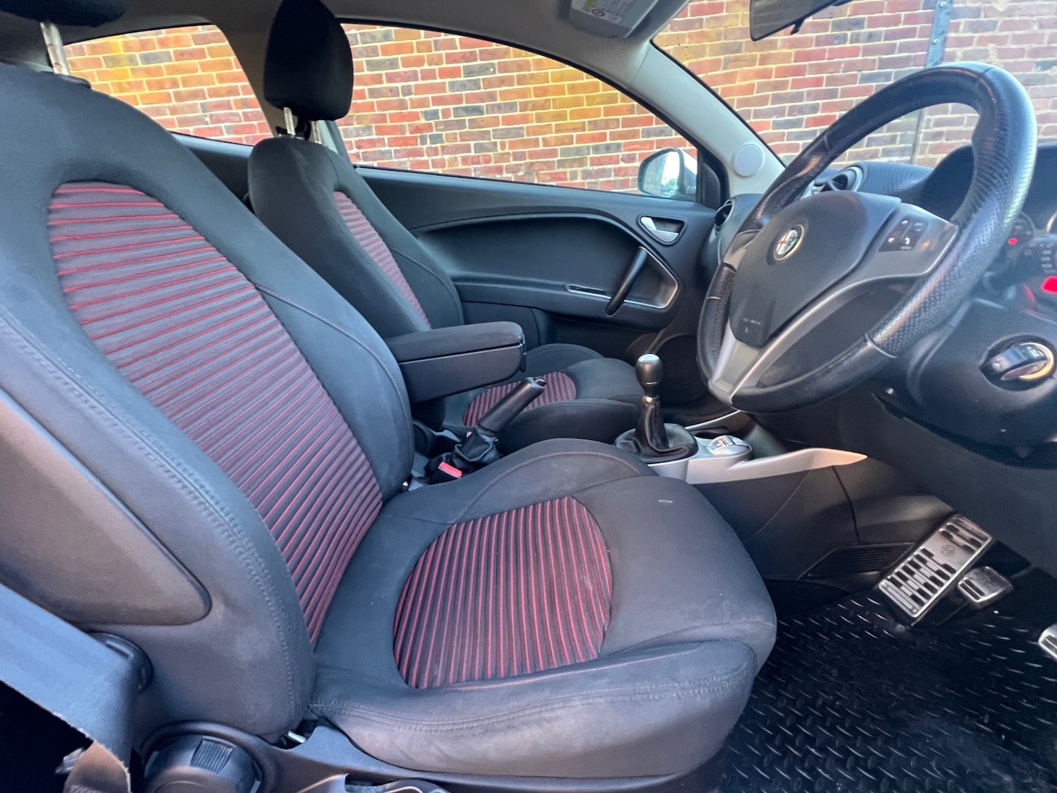 Used Alfa Romeo MiTo 2012 for sale - 77166085: Photo 18