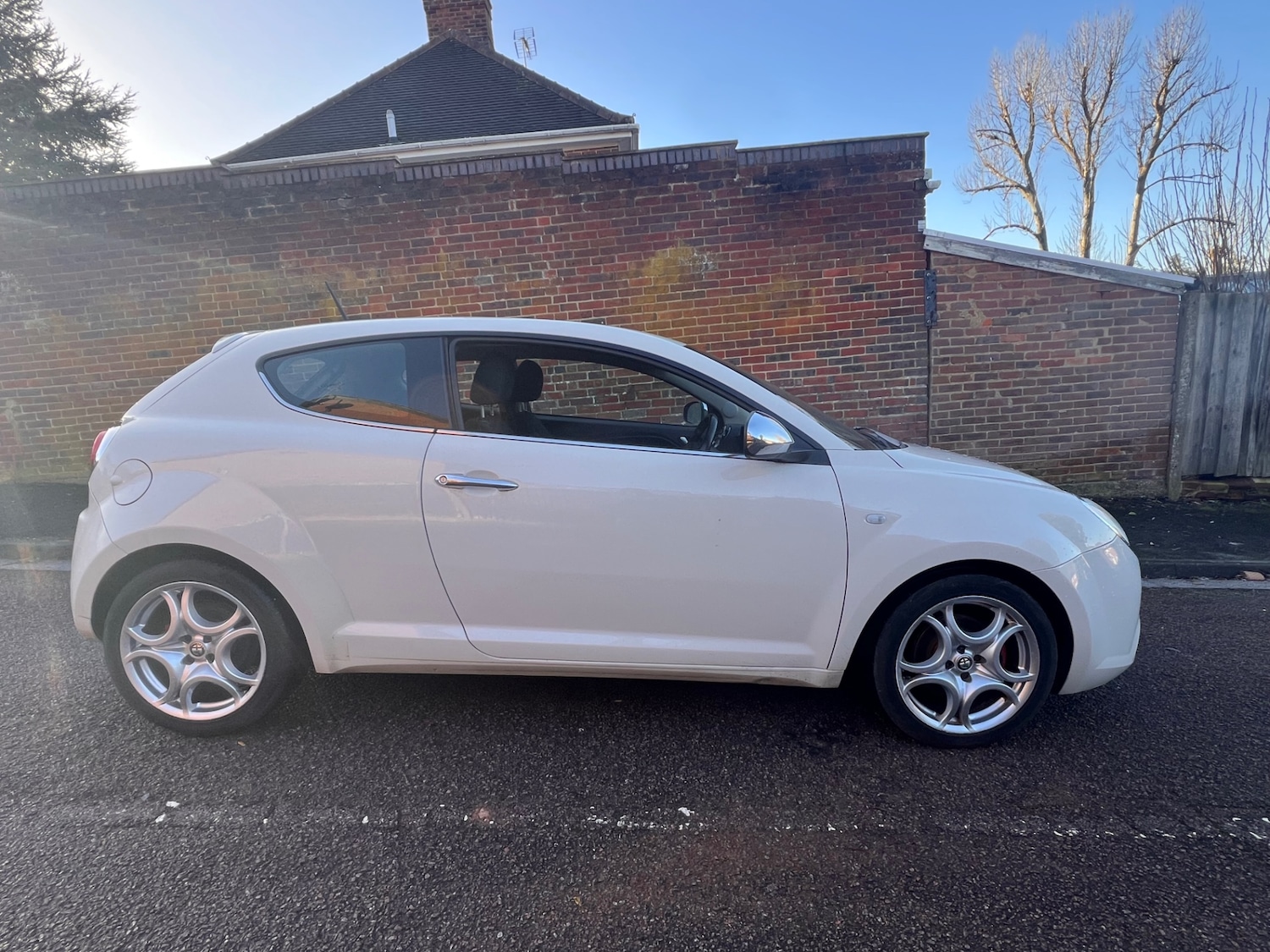 Used Alfa Romeo MiTo 2012 for sale - 77166085: Photo 2