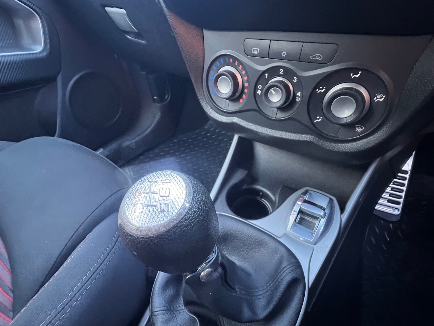 Used Alfa Romeo MiTo 2012 for sale - 77166085: Photo 22