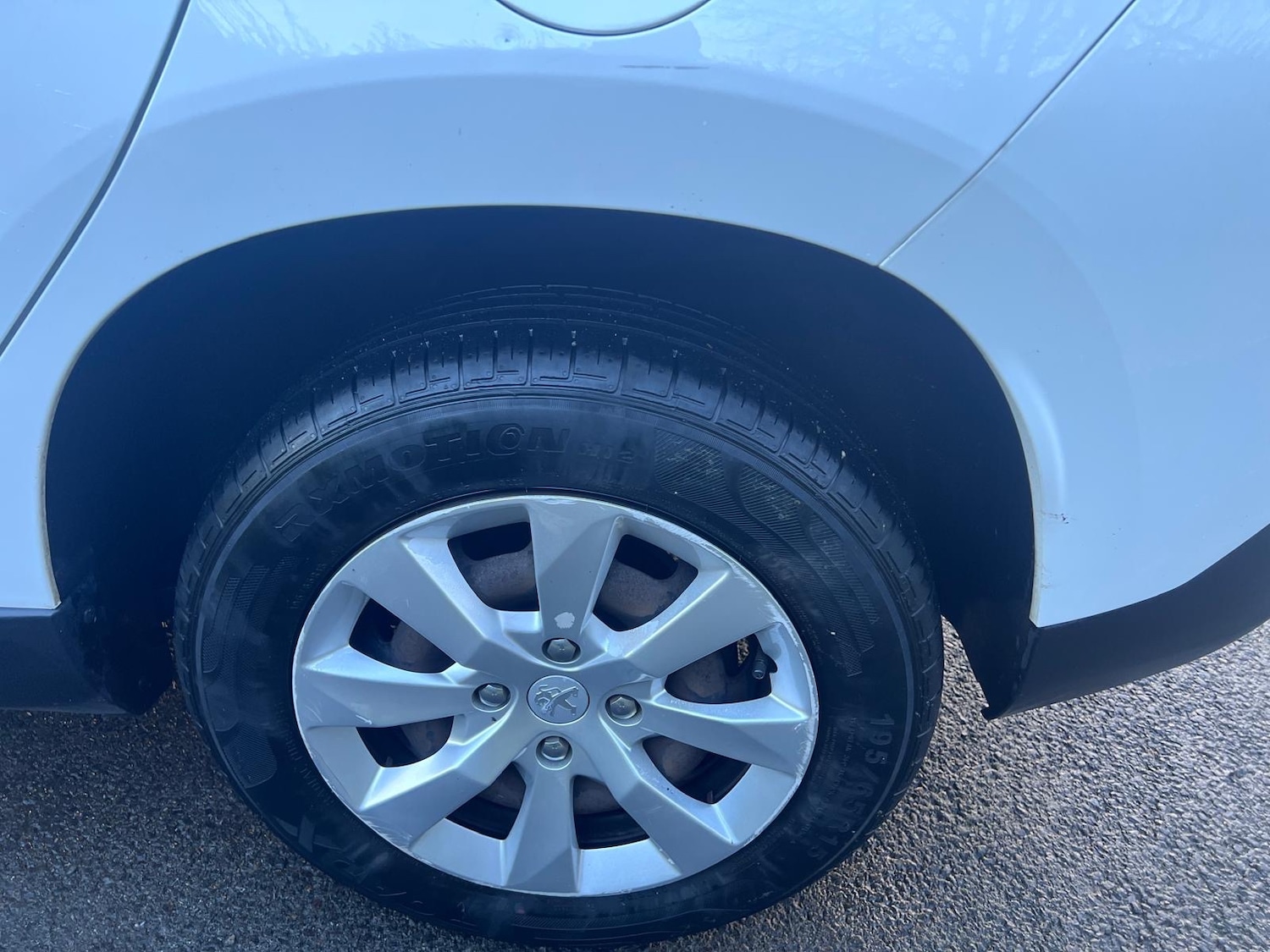 Used Peugeot 2008 2014 for sale - 77051559: Photo 17