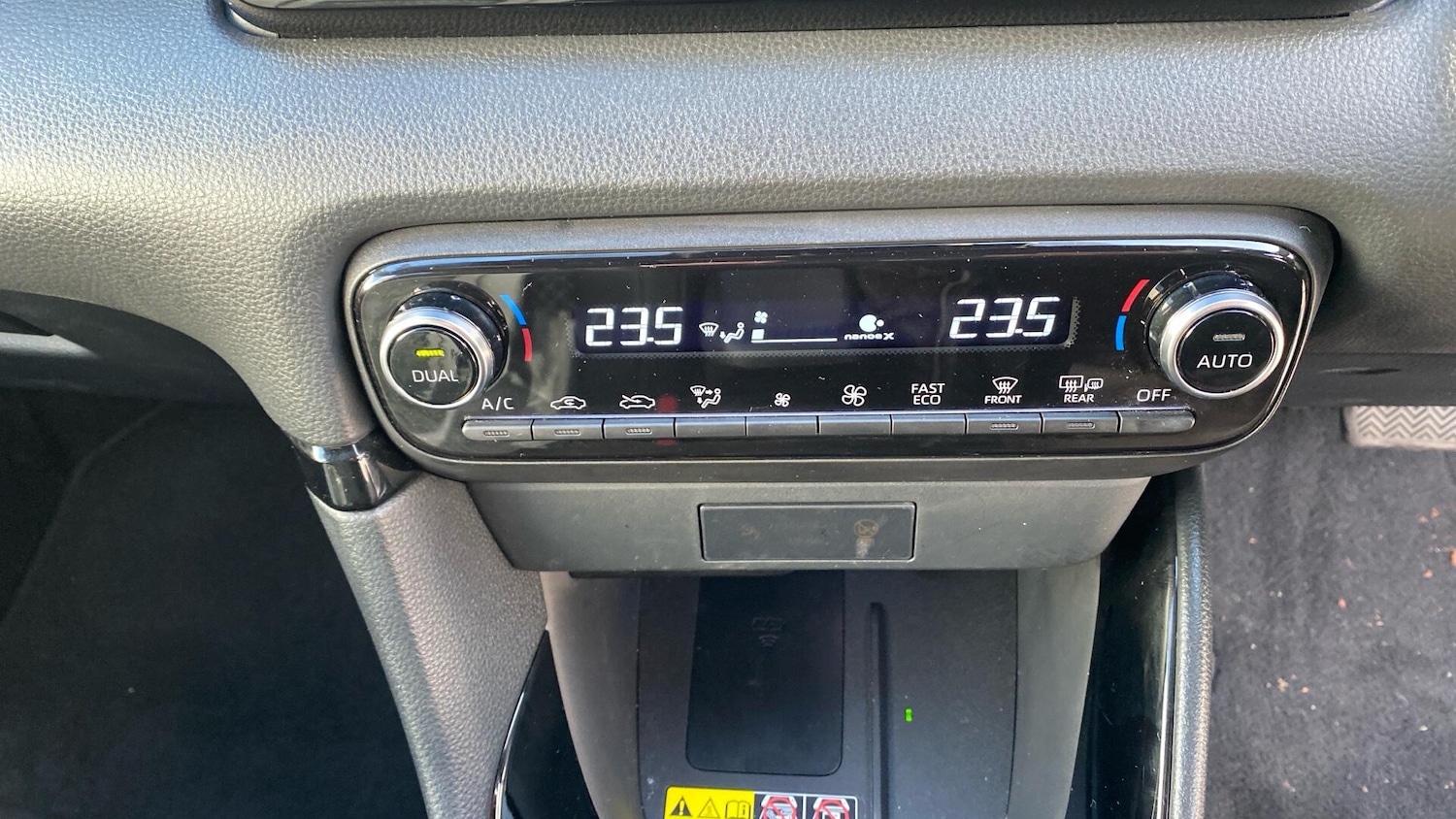 Used Toyota Yaris 2024 for sale - 76389387: Photo 41