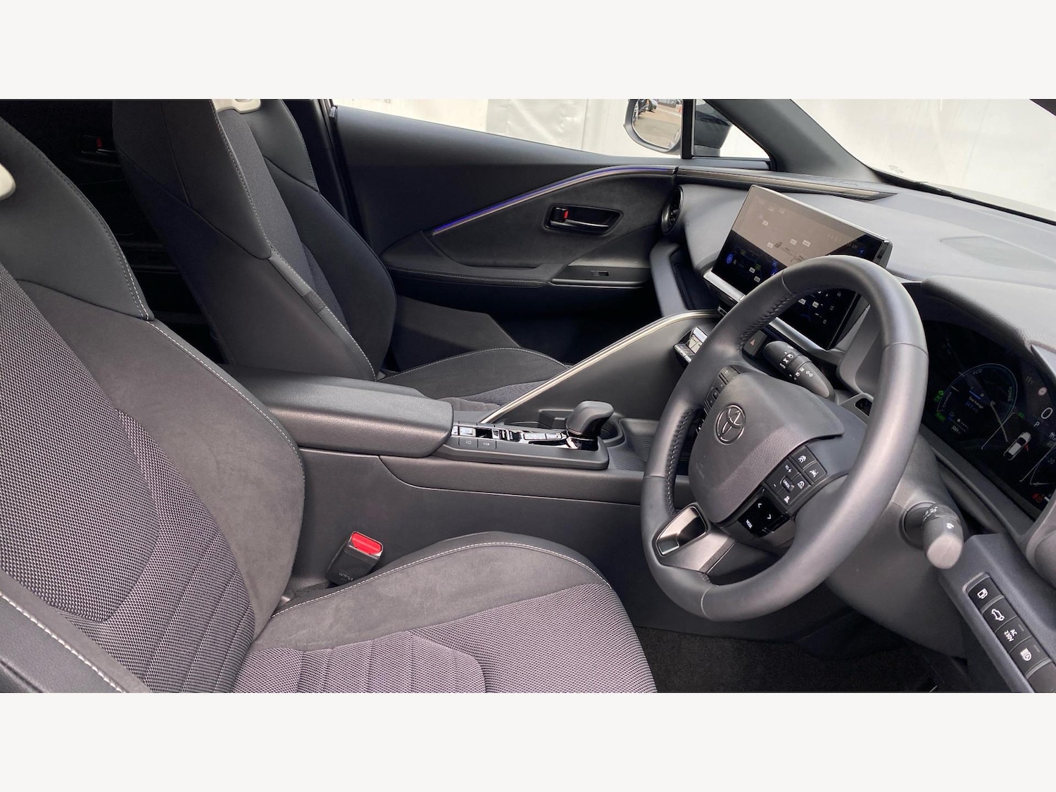 Used Toyota C-HR 2025 for sale - 76084052: Photo 13