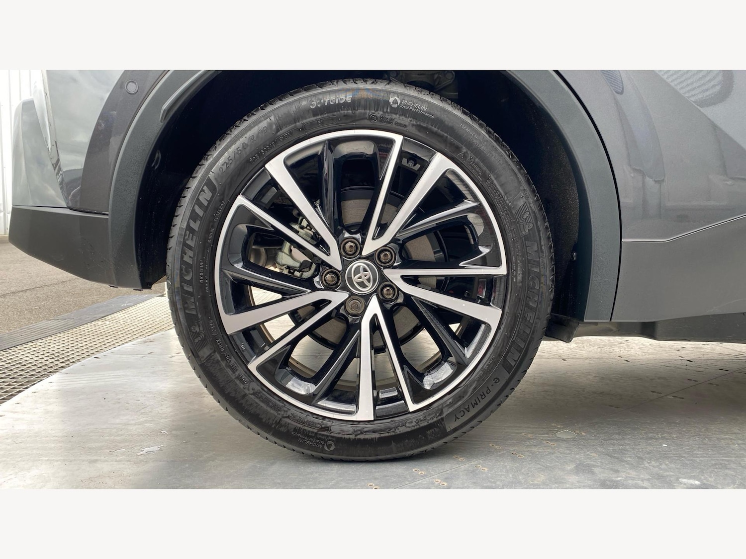Used Toyota C-HR 2025 for sale - 76084052: Photo 20