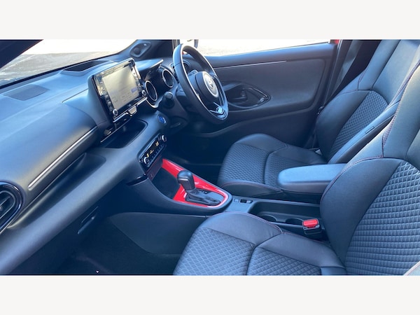 Used Toyota Yaris 2020 for sale - 76295739: Photo 12