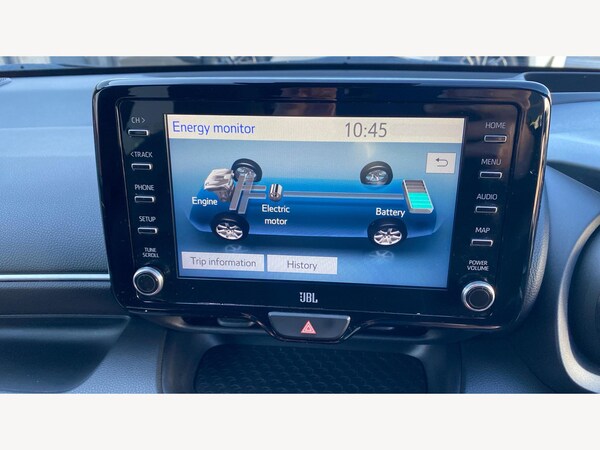 Used Toyota Yaris 2020 for sale - 76295739: Photo 25