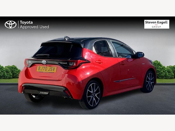 Used Toyota Yaris 2020 for sale - 76295739: Photo 2