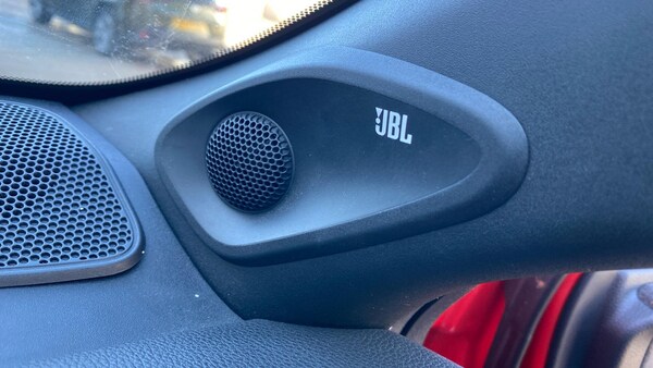 Used Toyota Yaris 2020 for sale - 76295739: Photo 44
