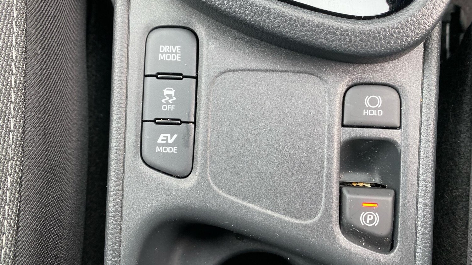 Used Toyota Yaris Cross for sale - 77808713: Photo 40