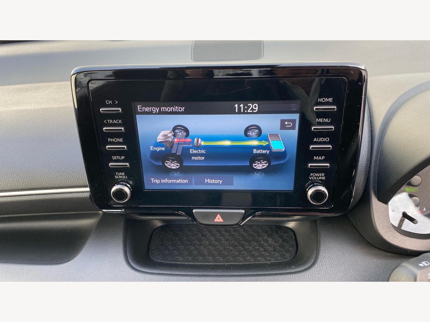 Used Toyota Yaris 2022 for sale - 77320317: Photo 25