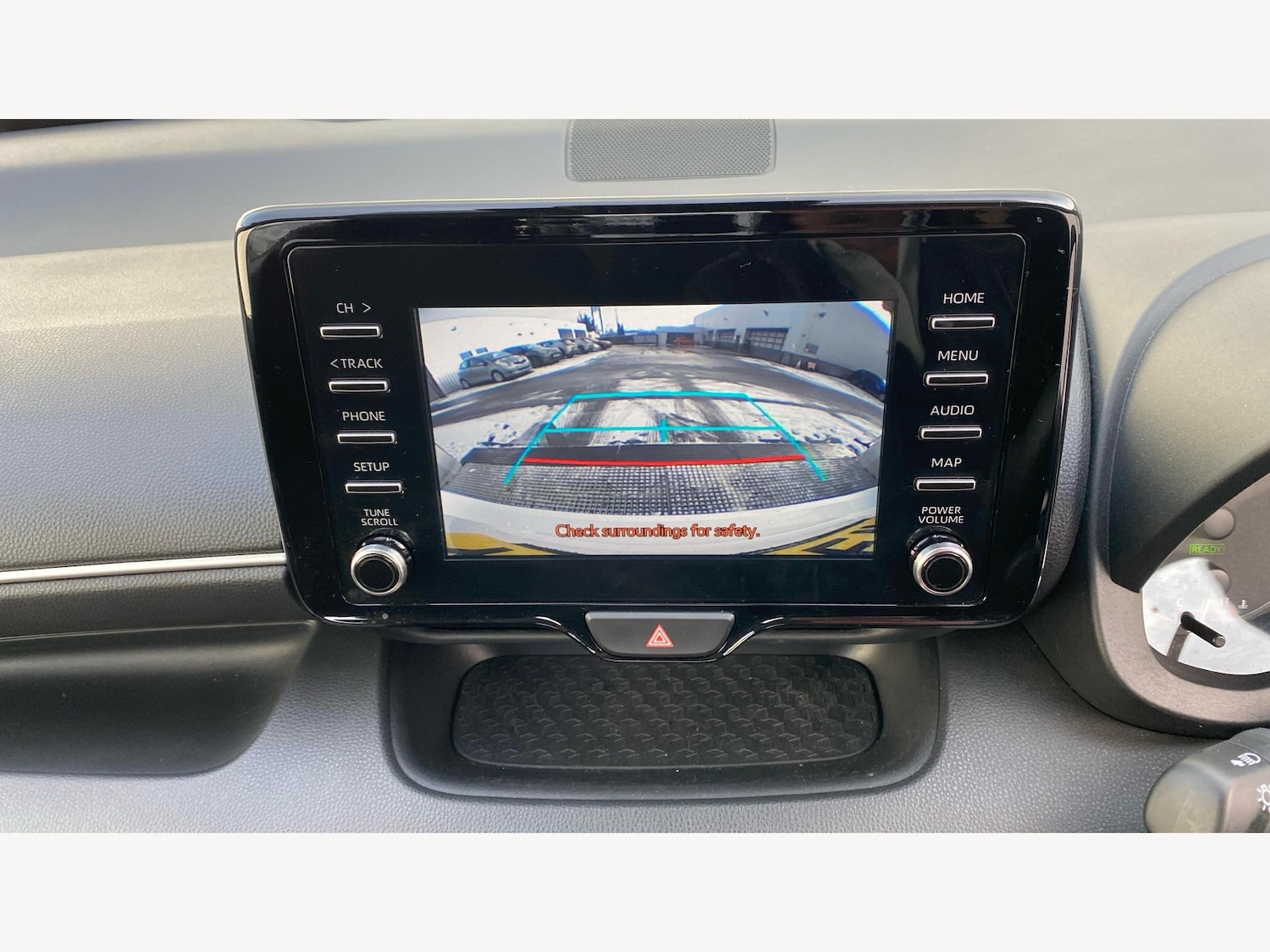 Used Toyota Yaris 2022 for sale - 77320317: Photo 29