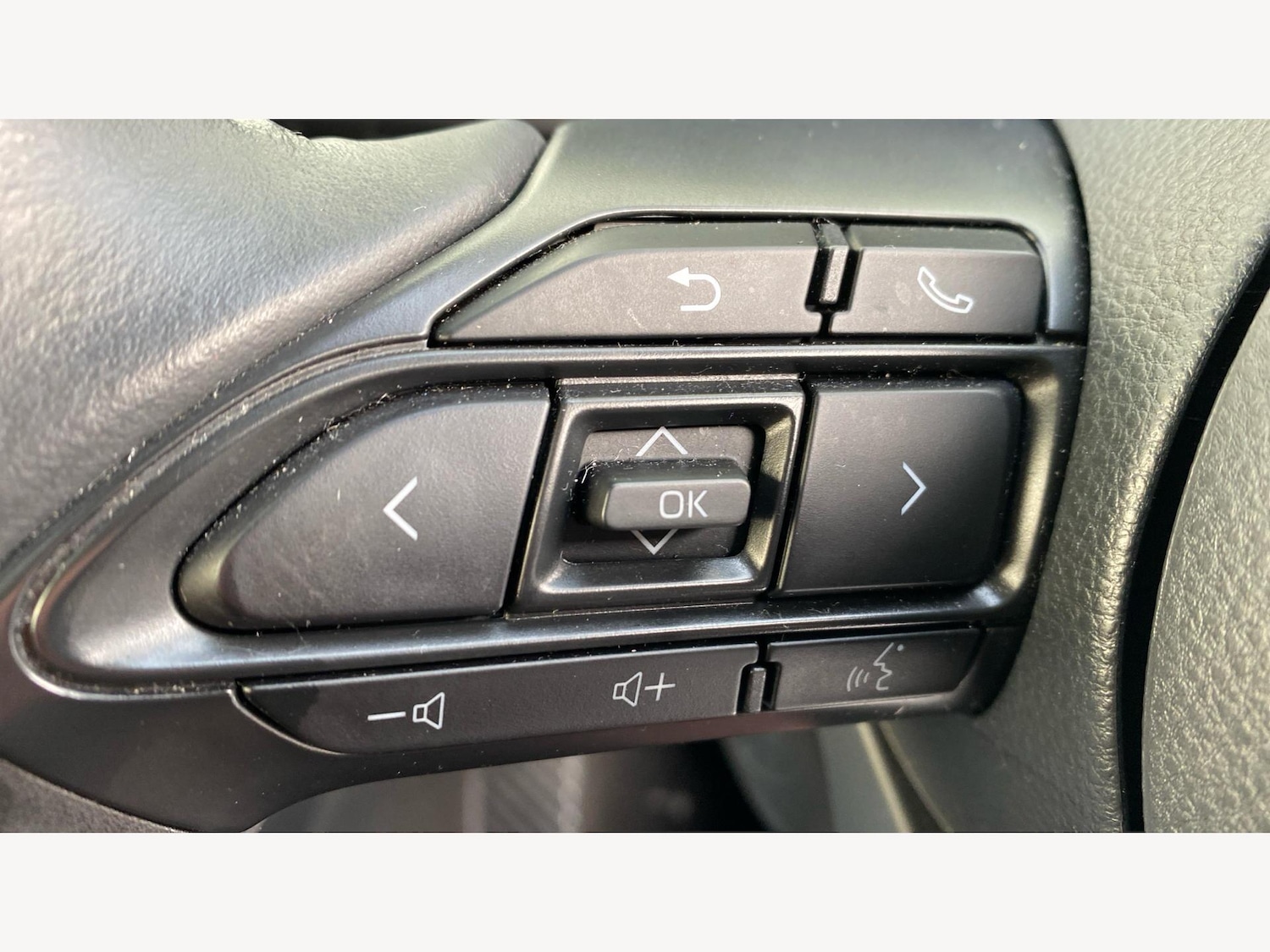 Used Toyota Yaris 2022 for sale - 77320317: Photo 30