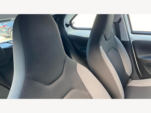 Used Toyota Aygo X 2022 for sale - 76060910: Photo 34