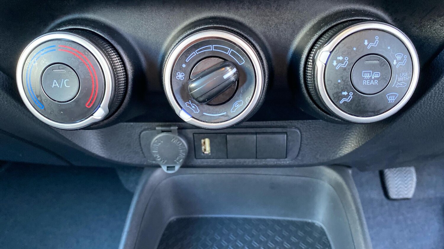 Used Toyota Aygo X 2022 for sale - 76060910: Photo 37