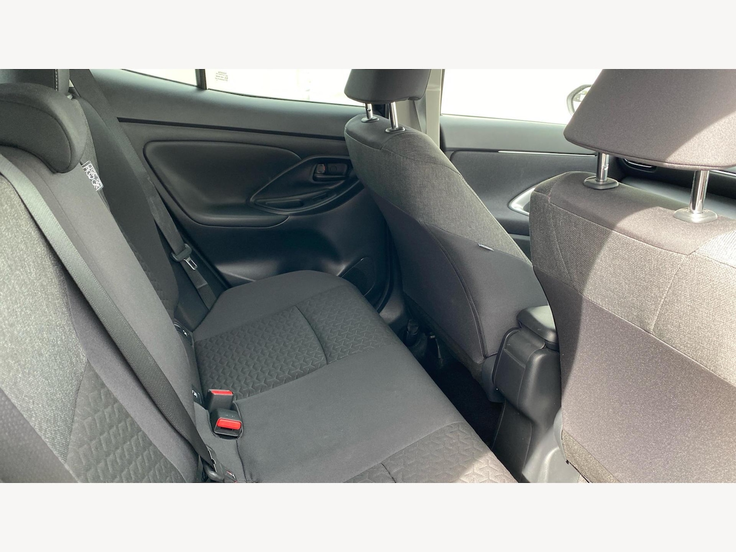 Used Toyota Yaris Cross 2023 for sale - 76072925: Photo 14