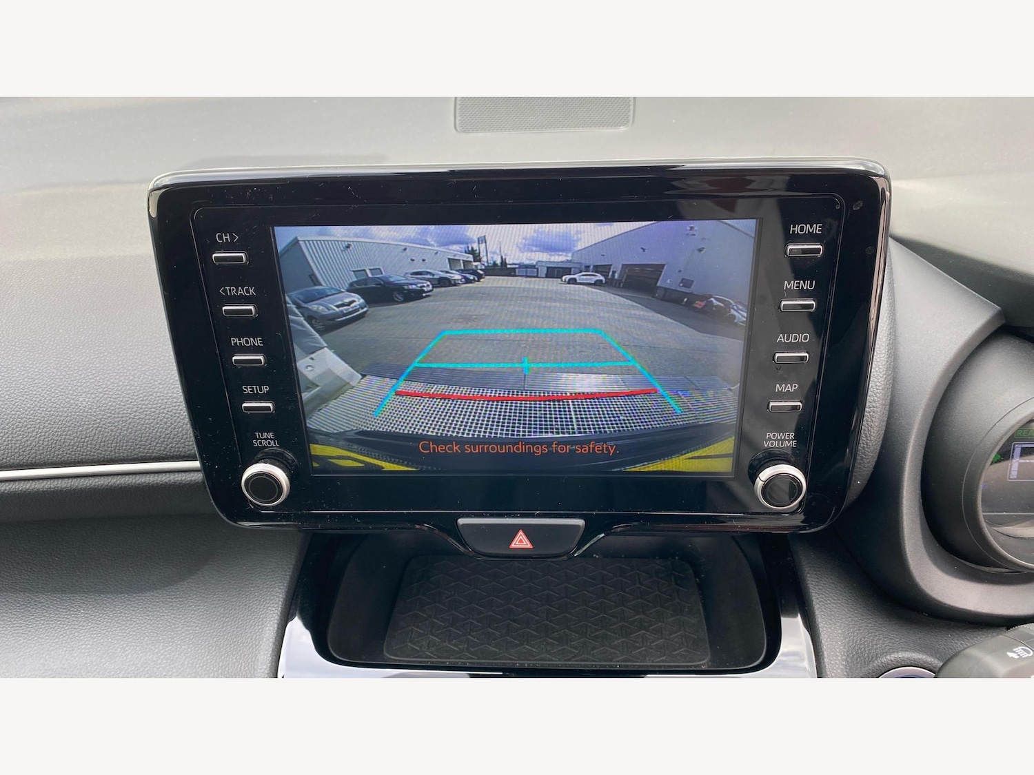 Used Toyota Yaris Cross 2023 for sale - 76072925: Photo 30
