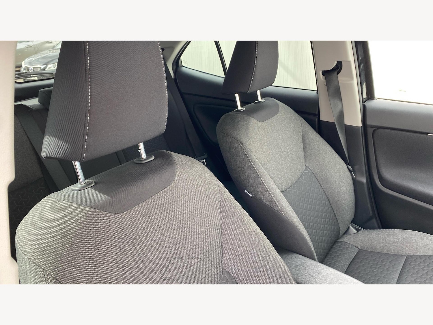 Used Toyota Yaris Cross 2023 for sale - 76072925: Photo 35