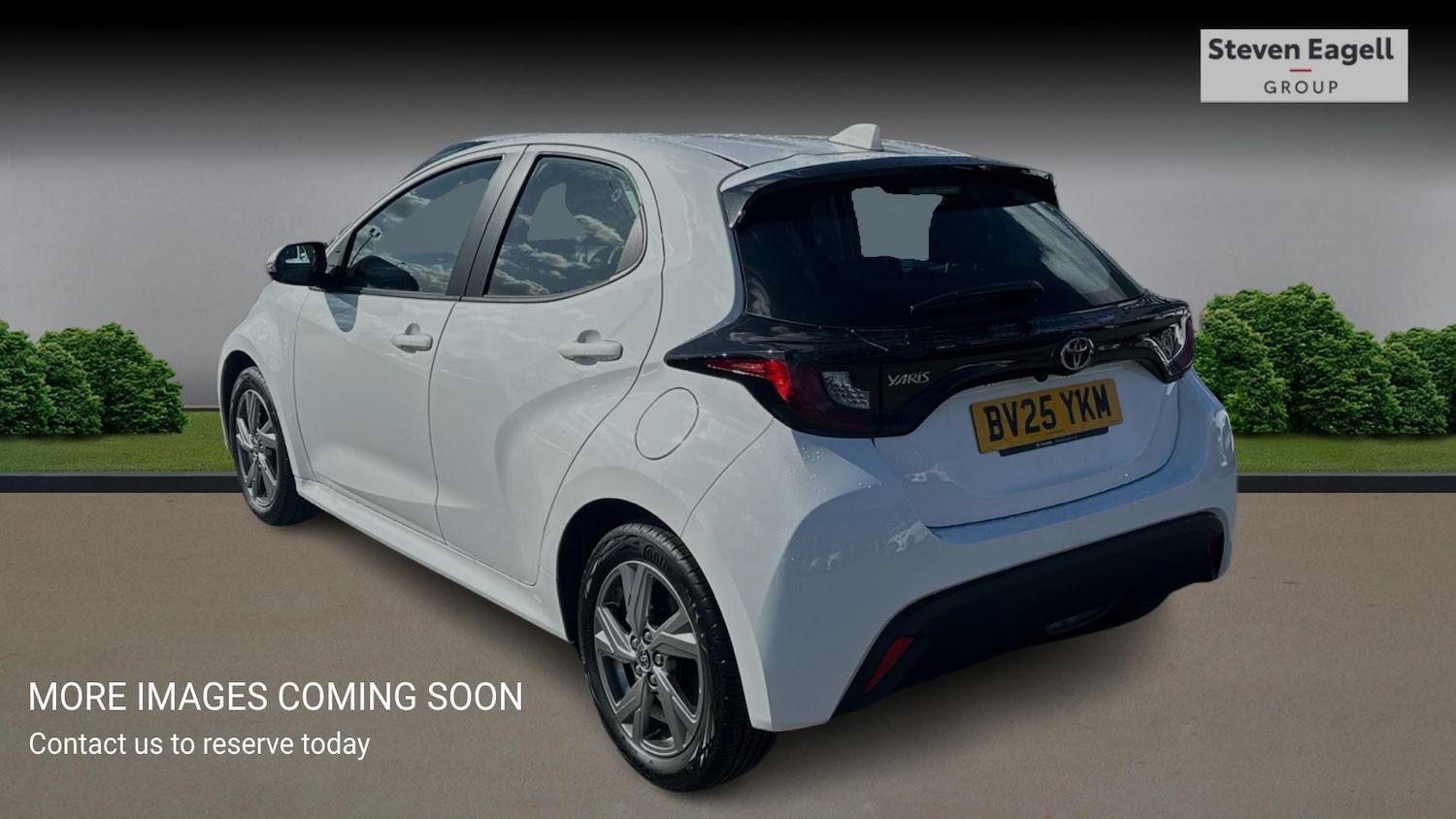 Used Toyota Yaris for sale - 77892180: Photo 2