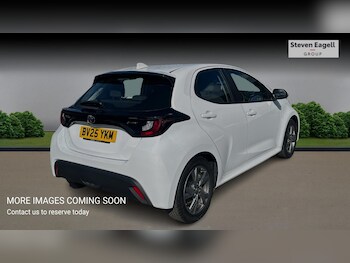 Used Toyota Yaris 2025 for sale - 77892180: Photo