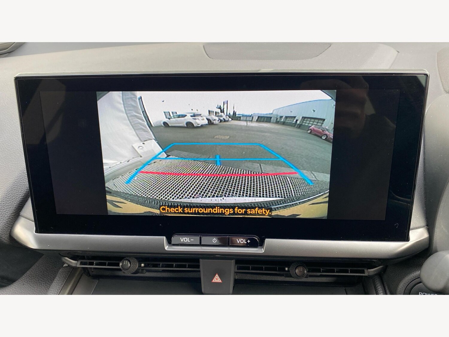 Used Toyota C-HR 2024 for sale - 77478500: Photo 28