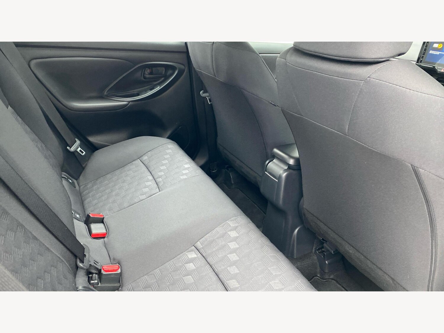 Used Toyota Yaris 2024 for sale - 76457750: Photo 14