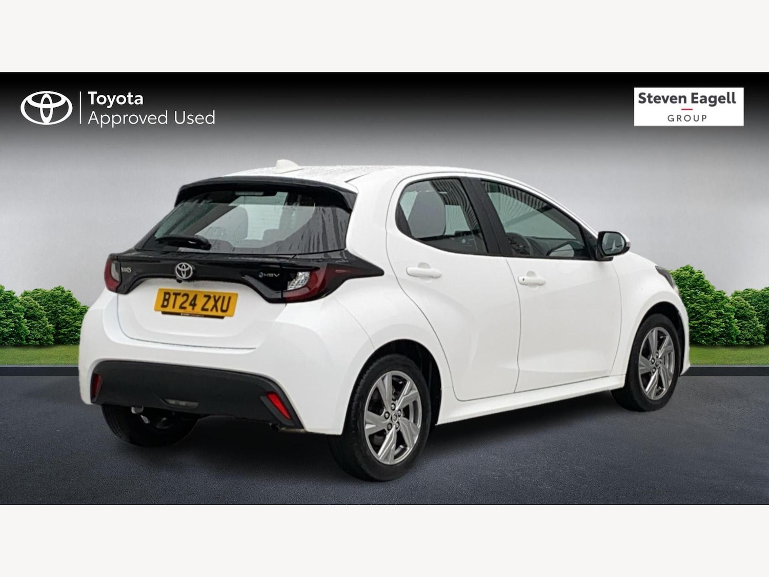 Used Toyota Yaris 2024 for sale - 76457750: Photo 2