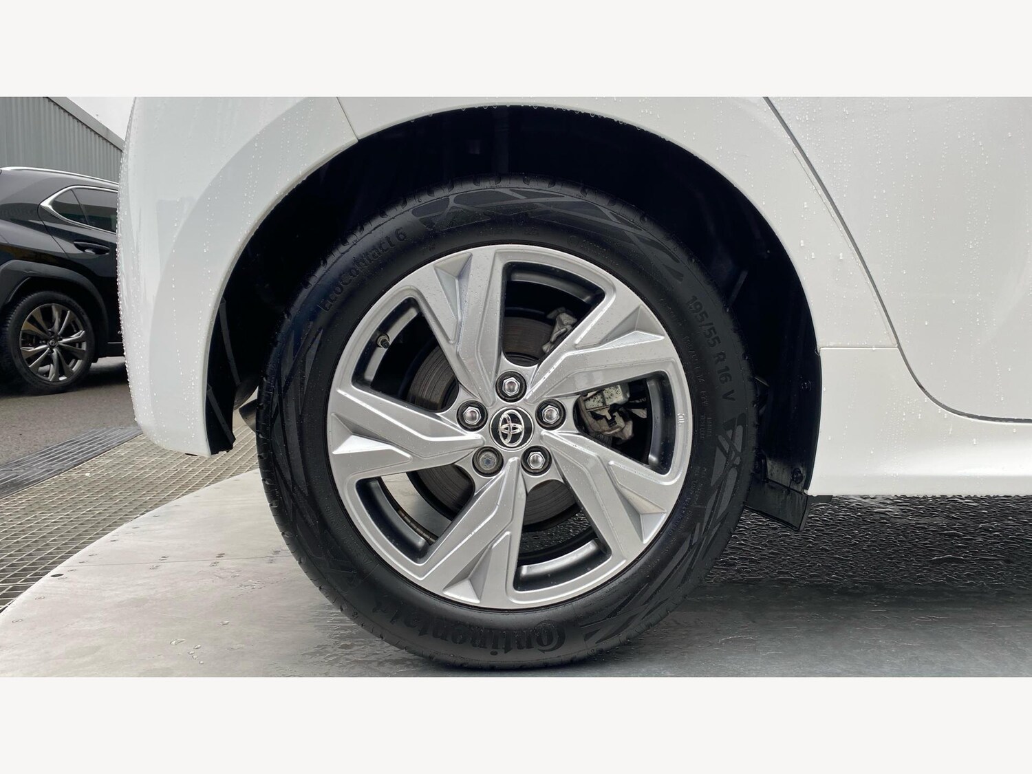 Used Toyota Yaris 2024 for sale - 76457750: Photo 20