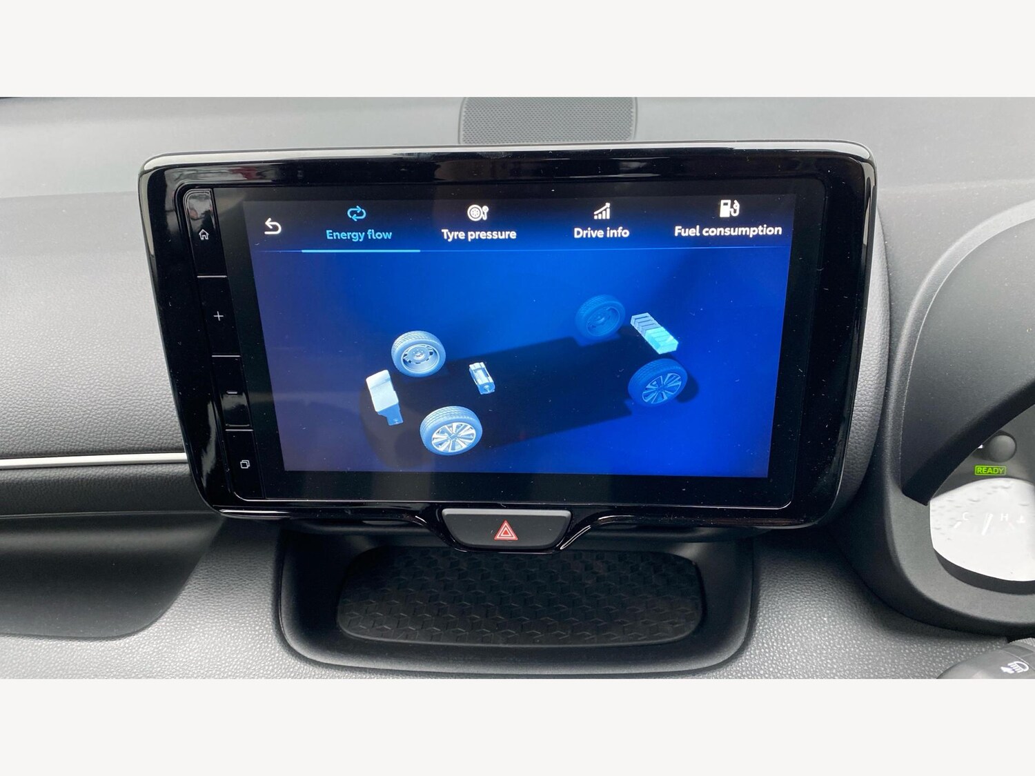 Used Toyota Yaris 2024 for sale - 76457750: Photo 25