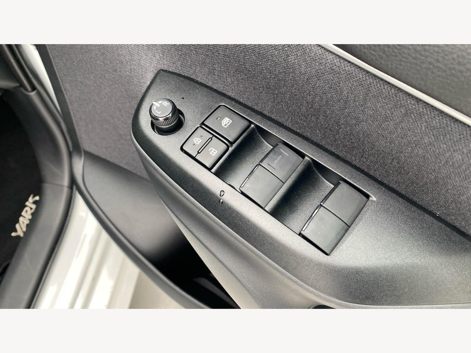 Used Toyota Yaris 2024 for sale - 76457750: Photo 31